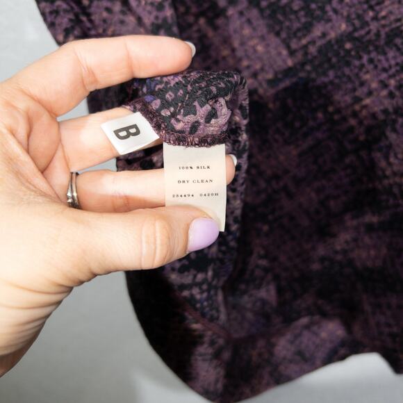 Ann Taylor Purple Snakeskin Crinkle 100% Silk Shift Dress Size Small - Picture 4 of 5